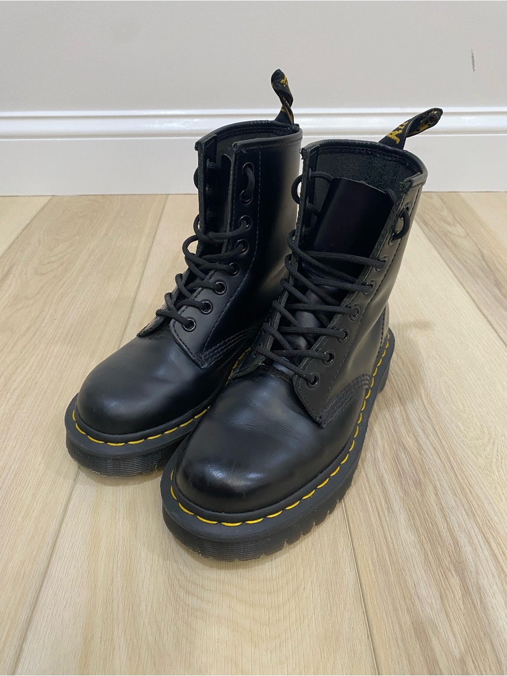 Dr. Martens Jadon Black Polished Smooth Leather Platform Boots Women's Size 6